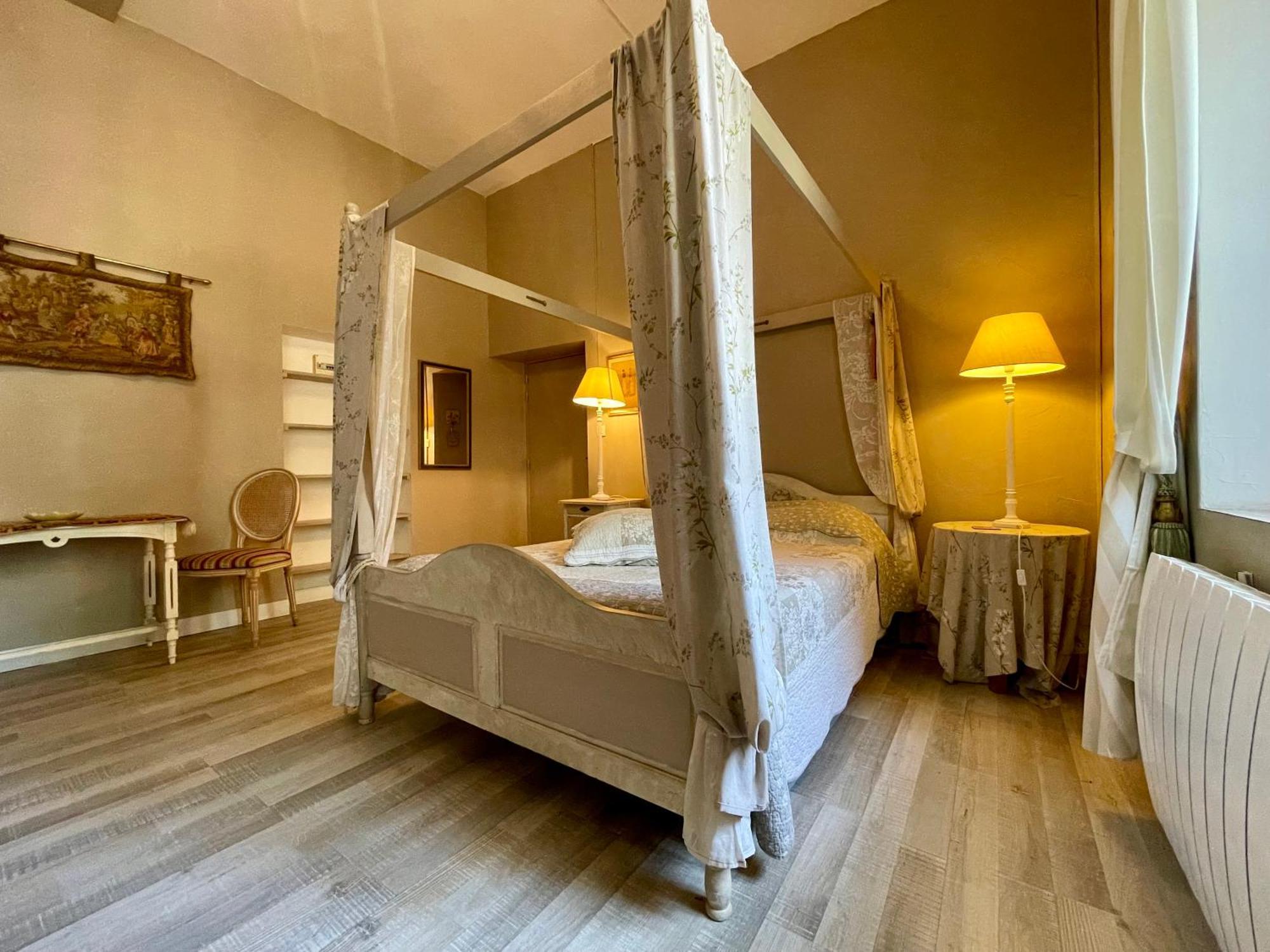 Cote Cite Appartements - Parking Prive - 100M Cite Medievale Carcassonne Exterior photo